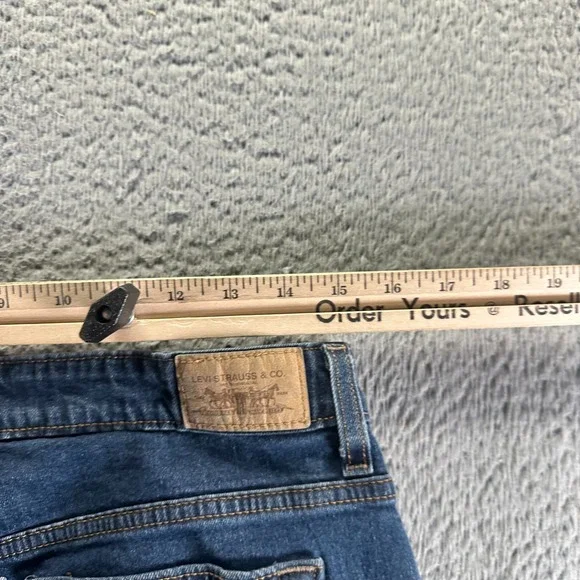 Levi's 515 Jeans Women 12 Blue Cotton Denim Capri Straight Leg Stretch Workwear - Picture 8 of 11